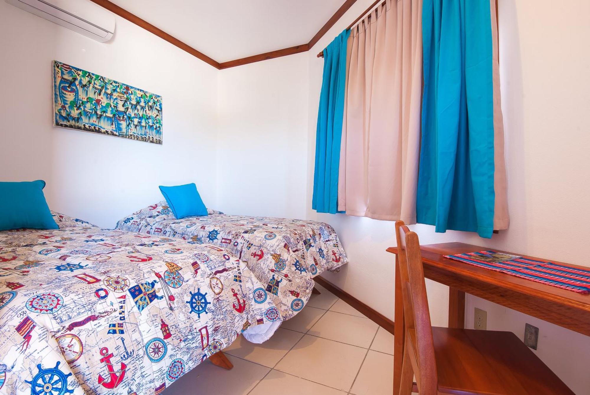 Hotel Los Corales West End Esterno foto
