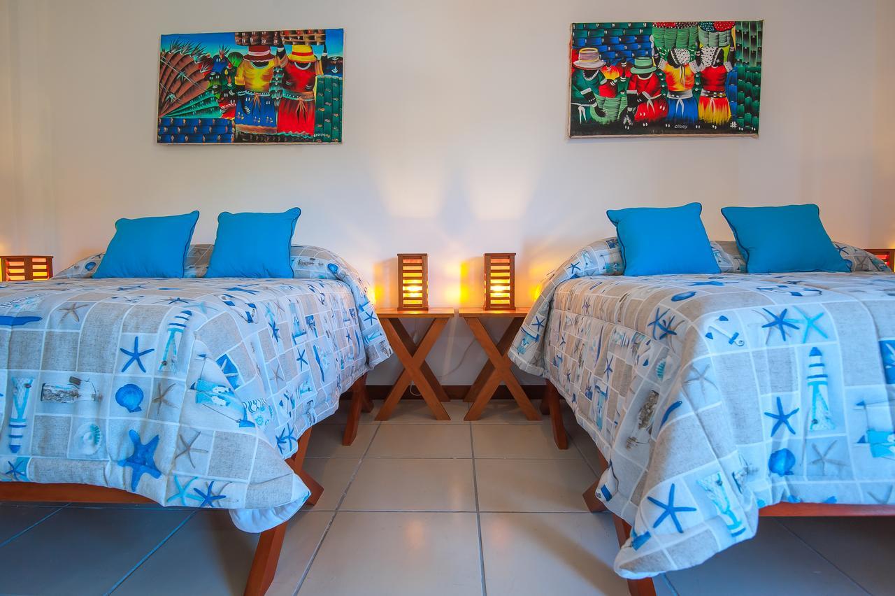 Hotel Los Corales West End Esterno foto